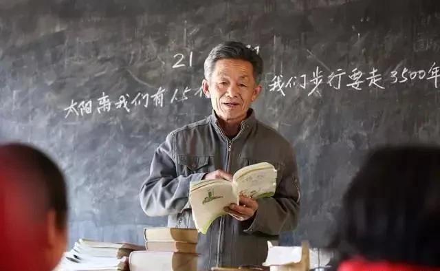 为什么要当小学老师(为什么当小学老师会有压力)