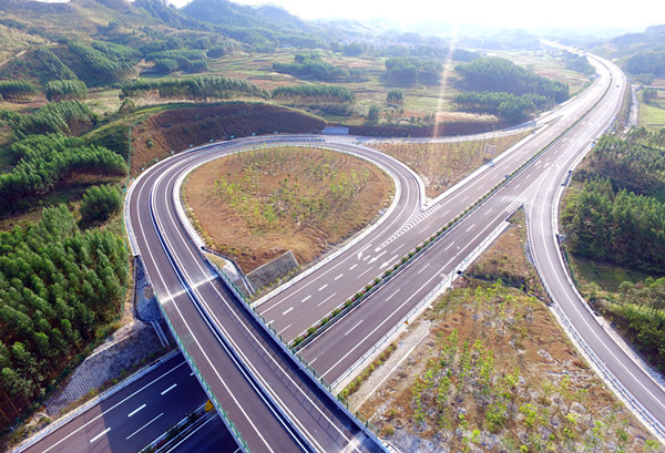 广西路建工程集团有限公司(广西路建工程集团有限公司总经理)