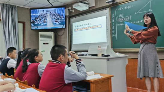 中专老师工资(中专老师工资高还是小学老师工资高)